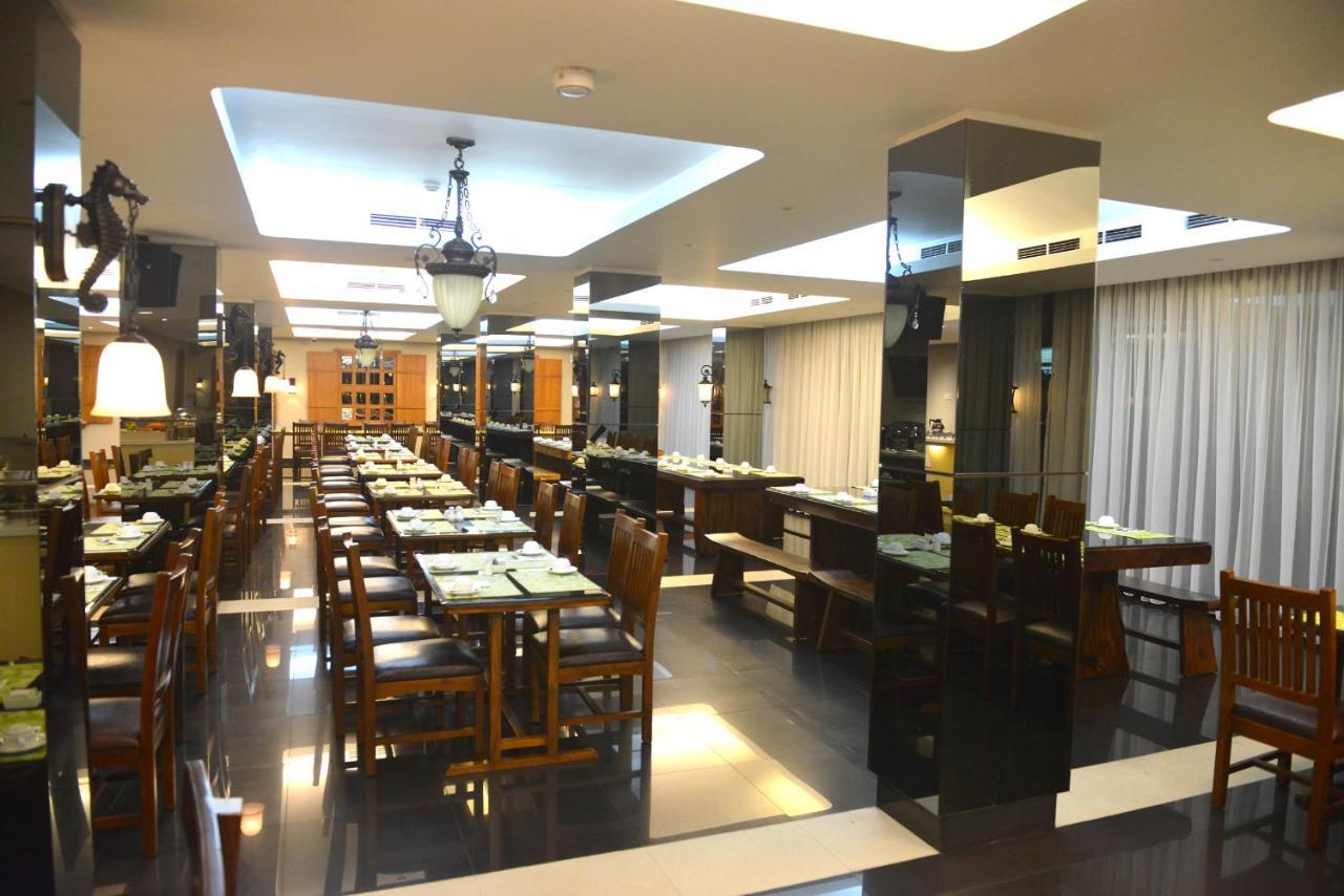 Emilia Hotel By Amazing - Palembang Exterior foto